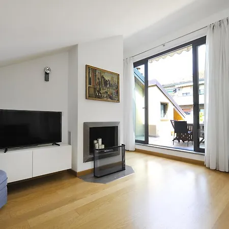 Апартаменты Spacious With A Terrace *